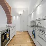 Unique 1 Bedroom Near West End Appartement Glasgow