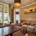 Hotel Sherbrooke Castle