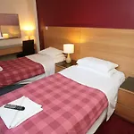 Clifton Hotel 3*