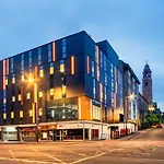 Easyhotel Hotel