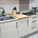 Oatlands Oasis-free Parking-2 Minutes From M74 Tatil Evi