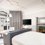 ホテル Ac By Marriott 4*