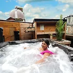 Revolver Hotel Glasgow