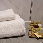 Britannia Hotel 3*