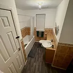 Tartan Nest- Entire House- Sleeps 8 Guests