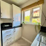 Lägenhet Stylish With Free Parking Near Town