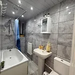 Centre New * Glasgow