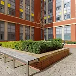 Apartment Collegelands In *