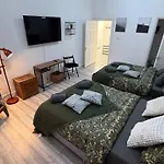 Apartment Centre New