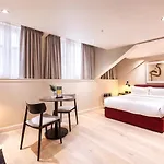 Vcity At The Teacher Glasgow