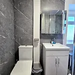 Nyaraló Bright And Cozy 3br Near Hampden Park Glasgow