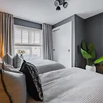 Jw Canmore Aparthouse Glasgow