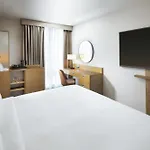 Hilton Garden Centre 4* 글라스고