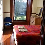 Broompark House Apartman