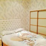 City Center Flat With Parking *