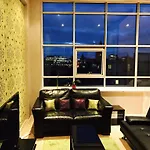 City Center Flat With Parking Apartamento Glasgow