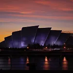 The Heights - River And View * Glasgow