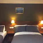Hotel Crosshill House 4*