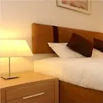 The Spires Serviced * גלאזגו