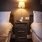 Hotel Oyo The Ivory 2*