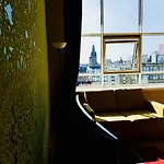 City Center Flat With Parking Apartamento