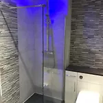 Centre With Free Secure Underground Parking * Glasgow