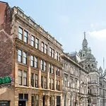 The Z Szálloda Glasgow