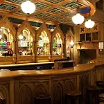卡尔顿乔治酒店 4*