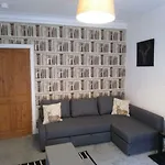 Westend Apartament *