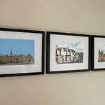 32 Victoria Crescent Road Apartment *