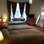 Penzion Glades House 4*