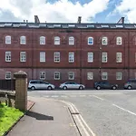 The Stables - Fabulous Stylish Flat In Merchant & Free Secure Parking Appartement Glasgow
