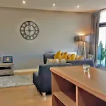 Διαμέρισμα Elegant Near Secc/hydro In Finnieston, *