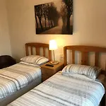 Glades House بيت ضيافة غلاسغو
