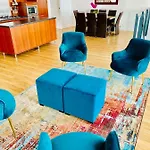 Appartement Centre - The Penthouse With Riverviews - *