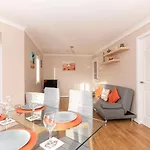 The Cluthar - Ground Floor West End Centre Rockvilla Flat & Parking Глазго