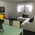 Apartment Modern 2 Bedroom Near Centre Glasgow