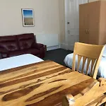 Bed & Breakfast Renfrew At Centre *