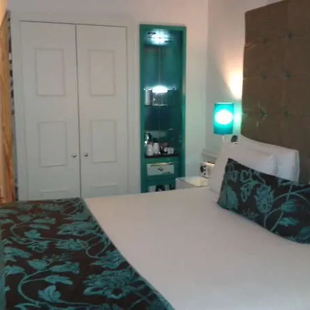 Indigo By Ihg 4*