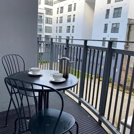 Tolbooth By Principal Apartment *