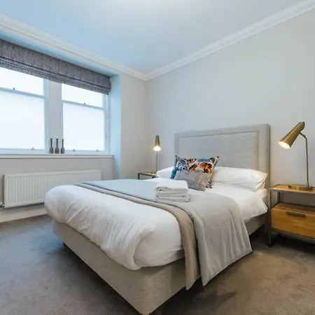 Luxury Apartamento *