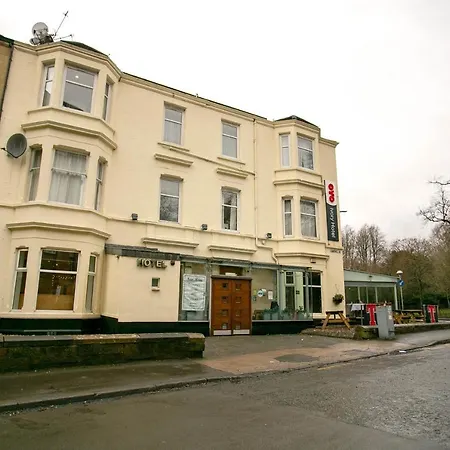 Oyo The Ivory فندق