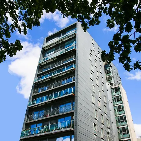 Riverside Apartments Daire *