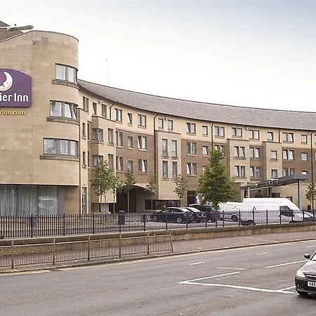 Premier Centre South Отель 3*