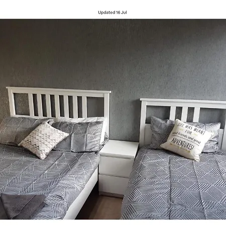 Apartment Fabulous Two Bed In Centre *