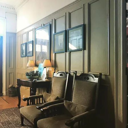 Ashtree House Hotel, Glasgow Airport &