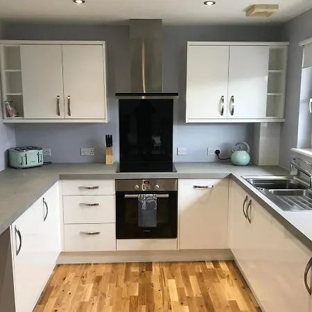 Flat Five, 212 Eaglesham Road, East Kilbride, Glasgow Lägenhet