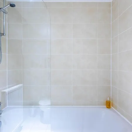Apartment Merchant Modern 1 Bed Executive Flat *