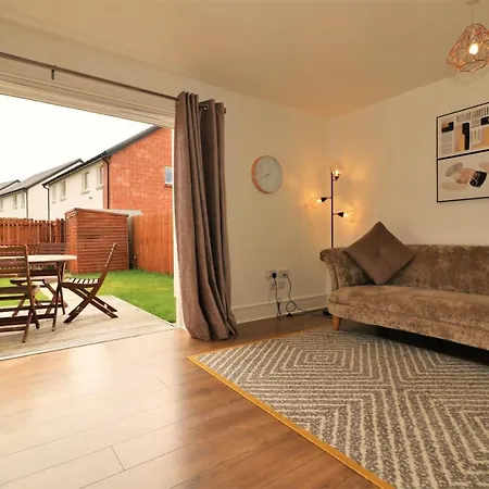 The Oatland - Luxury House With Private Garden & Parking *