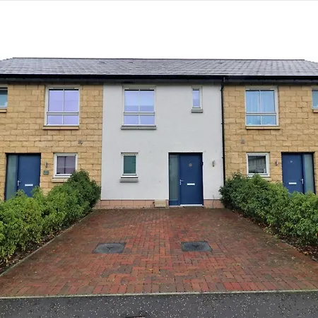 The Oatland - Luxury House With Private Garden & Parking Glasgow